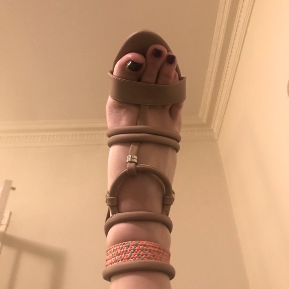 Gwen Stefani GX sandals - Picture 10 of 11